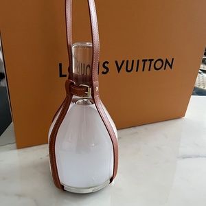 NEW Louis Vuitton Bell Lamp - Nomades Collection